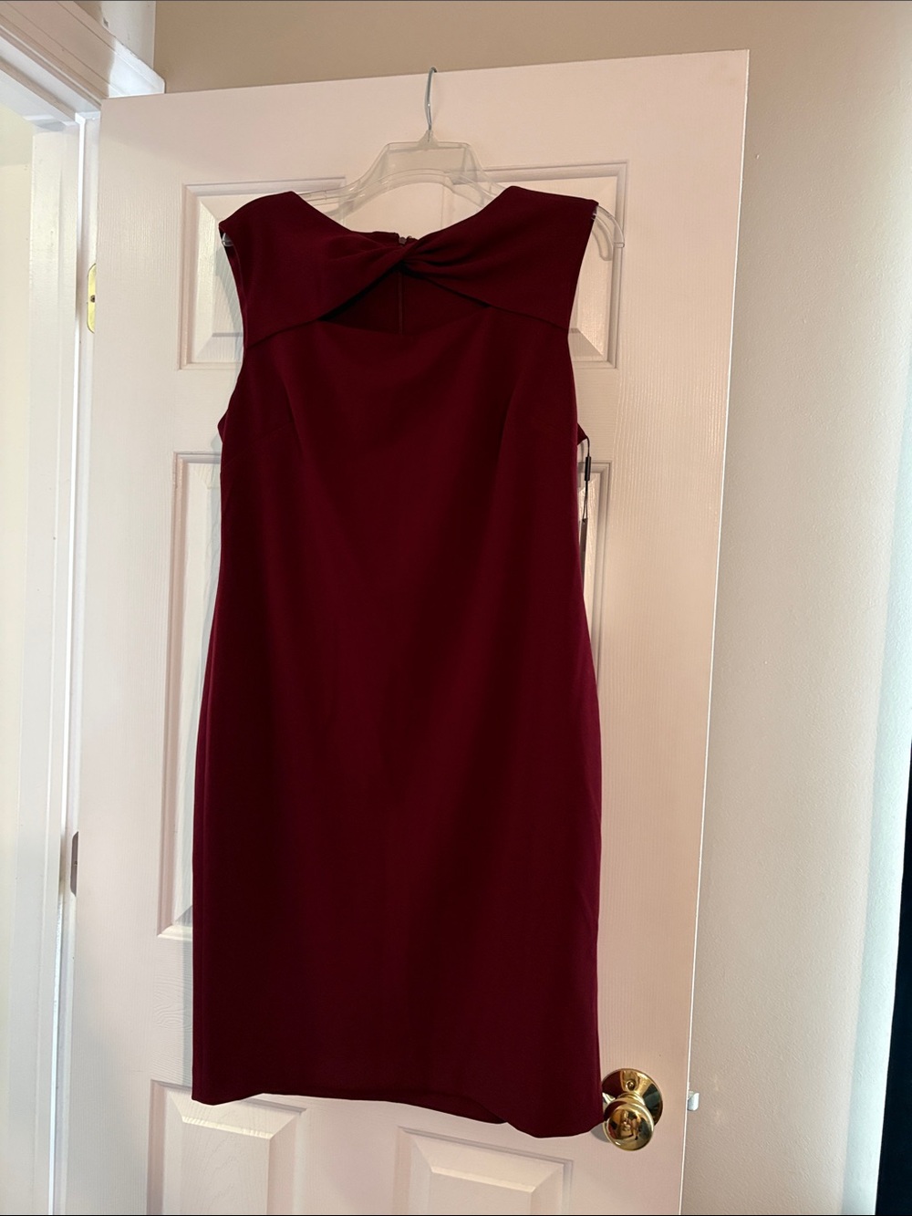 Calvin Klein Sleeveless Twist-Back Sheath Dress in Burgundy